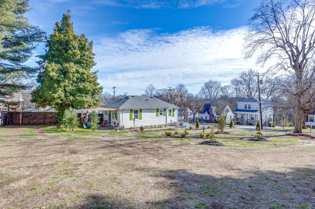 1514 Galloway St, Columbia, TN 38401