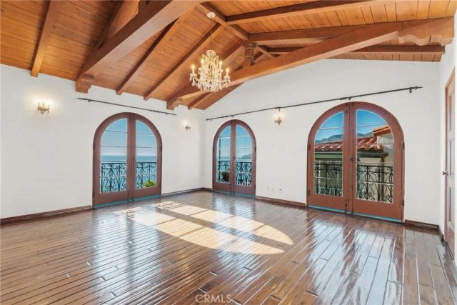 17501 Castellammare, Pacific Palisades, CA 90272