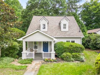 1834 Woodland Hills Avenue NW, Atlanta, GA 30318