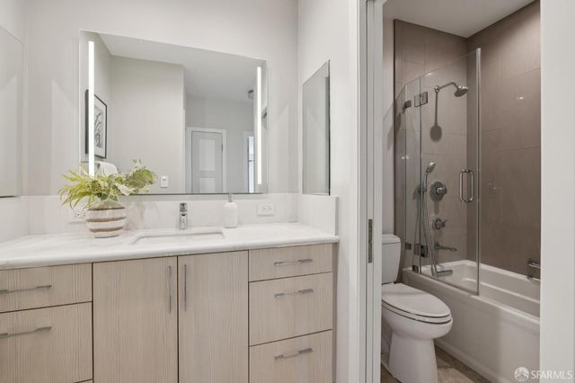 1350 California Street 302, San Francisco, CA 94109