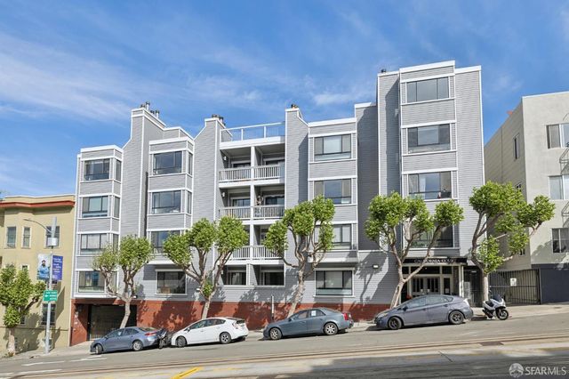 1350 California Street 302, San Francisco, CA 94109