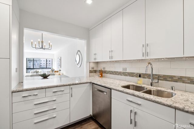 1350 California Street 302, San Francisco, CA 94109