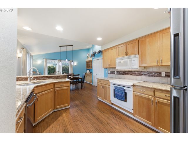 18120 Se 17TH St, Vancouver, WA 98683