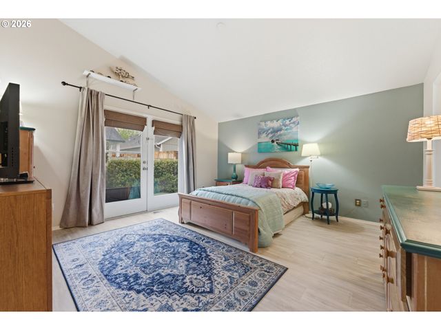 18120 Se 17TH St, Vancouver, WA 98683