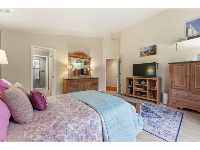 18120 Se 17TH St, Vancouver, WA 98683