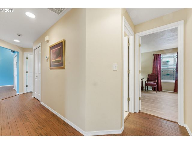 18120 Se 17TH St, Vancouver, WA 98683