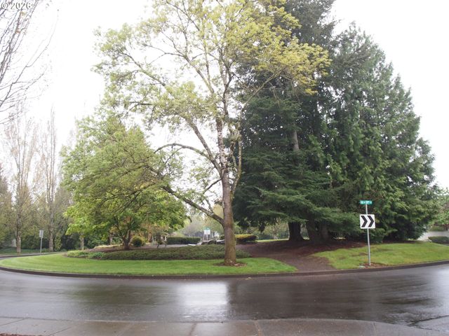 18120 Se 17TH St, Vancouver, WA 98683