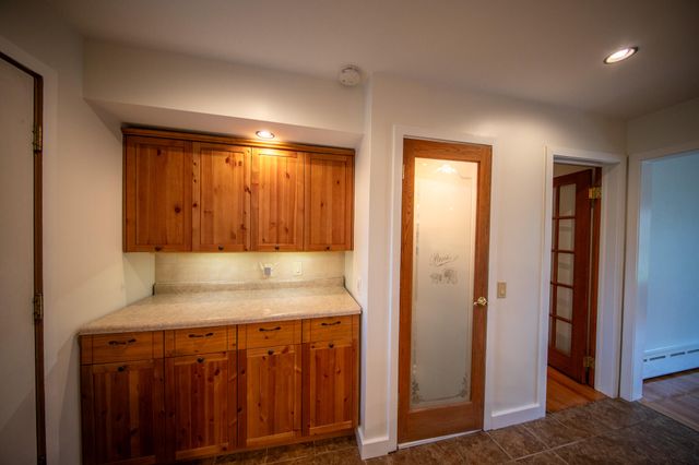 1031 N 350 E, Chesterton, IN 46304