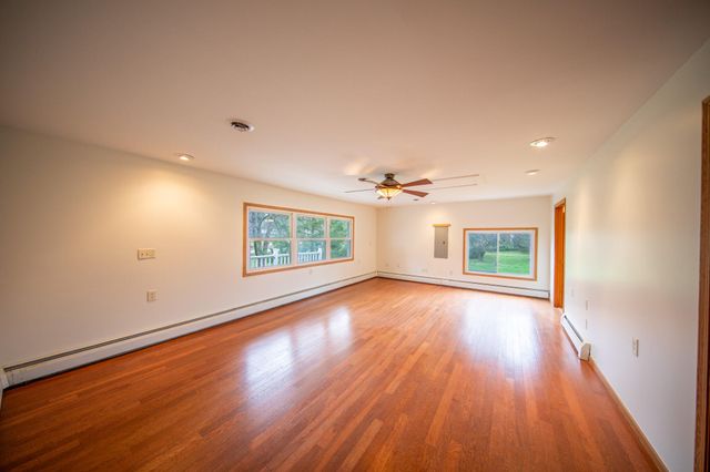 1031 N 350 E, Chesterton, IN 46304