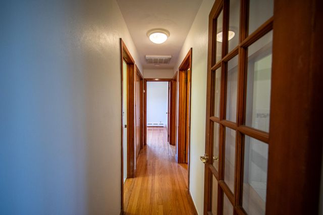 1031 N 350 E, Chesterton, IN 46304