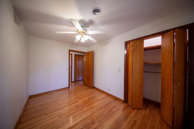 1031 N 350 E, Chesterton, IN 46304