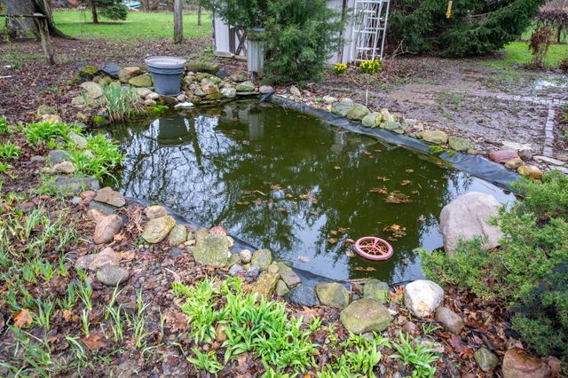 1031 N 350 E, Chesterton, IN 46304