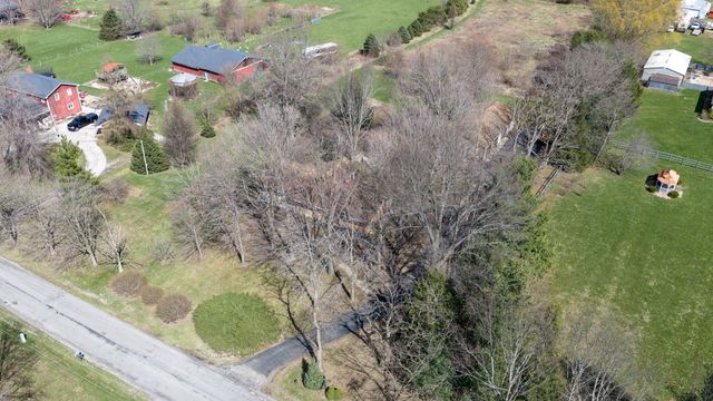 1031 N 350 E, Chesterton, IN 46304