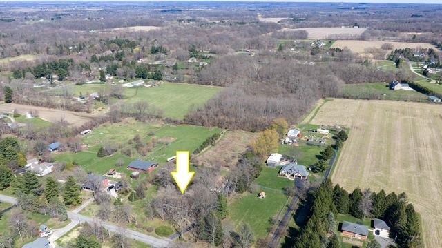 1031 N 350 E, Chesterton, IN 46304