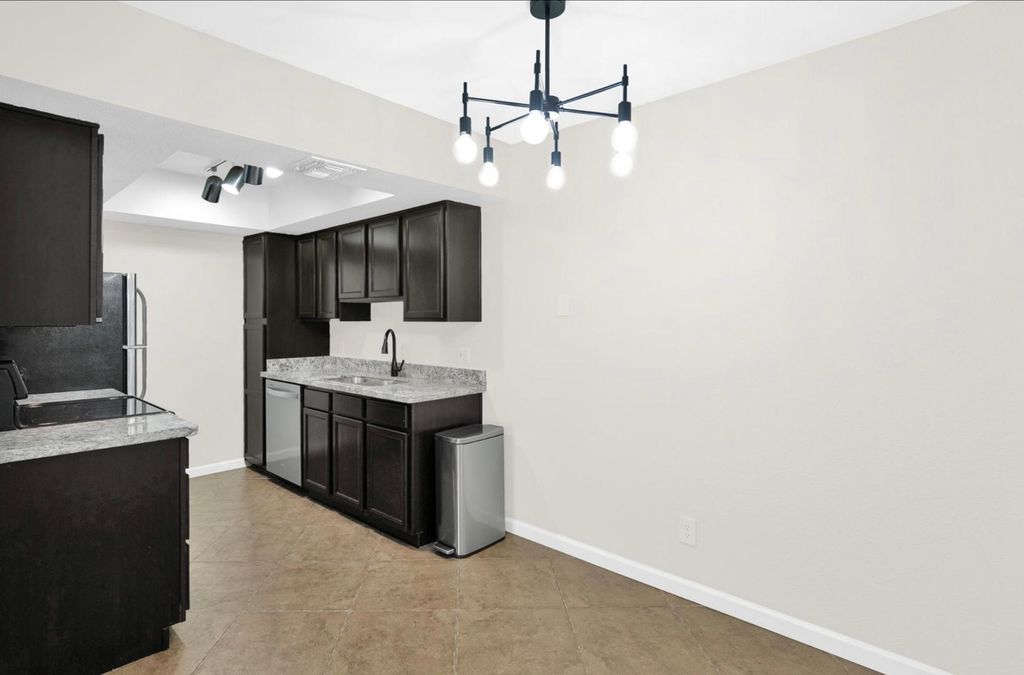 7350 N Via Paseo Del Sur Apt M205, Scottsdale, AZ 85258