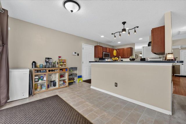 105 Warrell Circle, Summerville, SC 29485