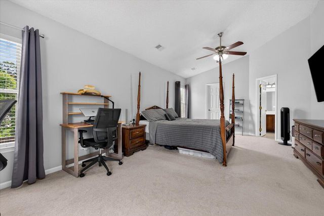 105 Warrell Circle, Summerville, SC 29485