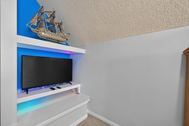 105 Warrell Circle, Summerville, SC 29485