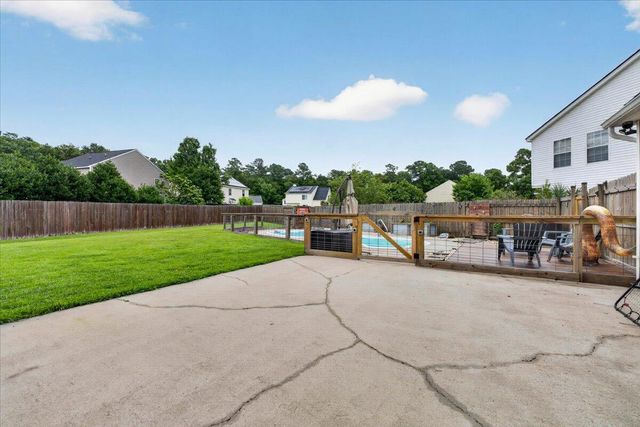 105 Warrell Circle, Summerville, SC 29485