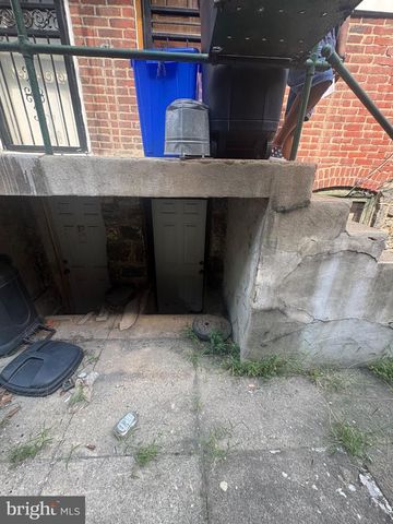 5432 WALNUT ST, Philadelphia, PA 19139