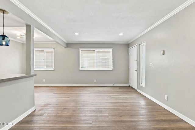 2570 Rudder Avenue, Port Hueneme, CA 93041