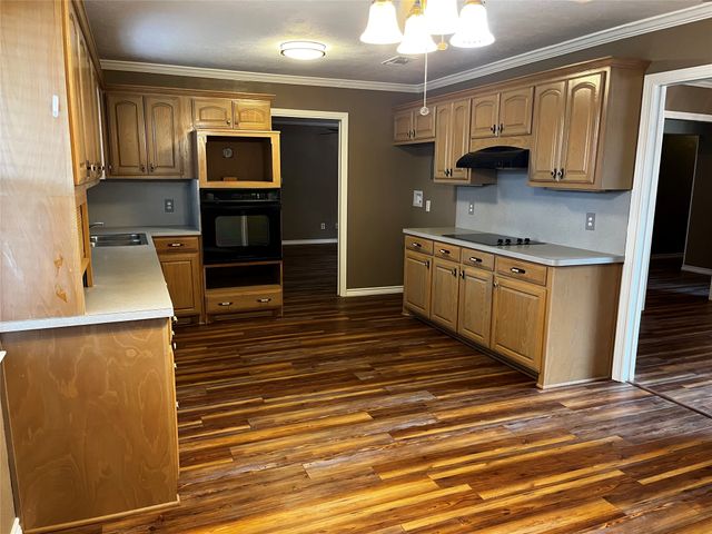 328 Jamie Way, Greenville, TX 75402
