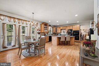 3320 MCCORKLE CT, Triangle, VA 22172