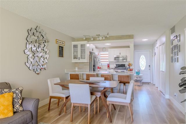 8900 Washington Boulevard 115, Pembroke Pines, FL 33025