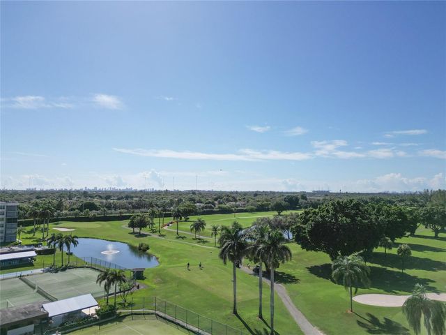 8900 Washington Boulevard 115, Pembroke Pines, FL 33025