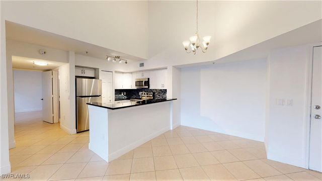 1210 Wildwood Lakes BLVD 306, Naples, FL 34104