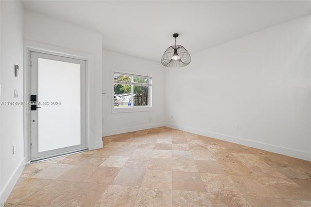 2922 Virginia St 2922, Miami, FL 33133