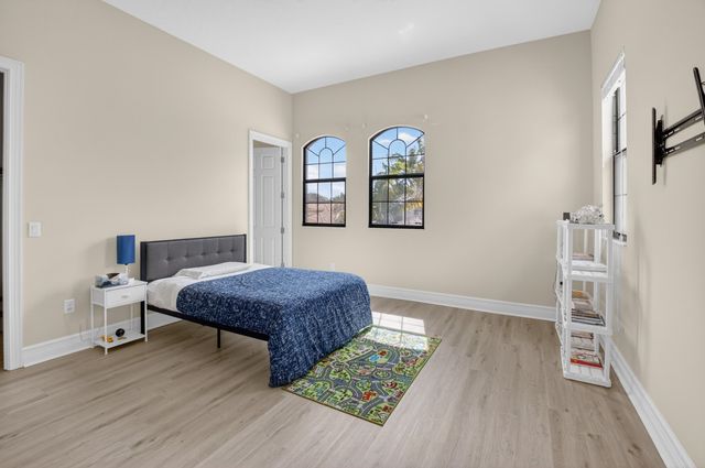 8527 Lewis River Road, Delray Beach, FL 33446