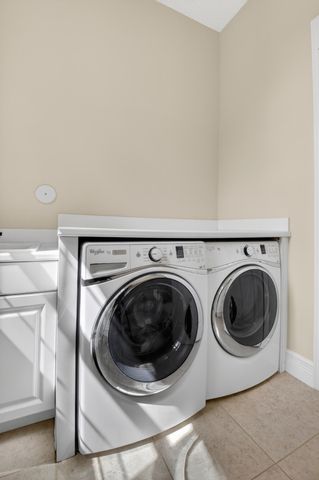 8527 Lewis River Road, Delray Beach, FL 33446