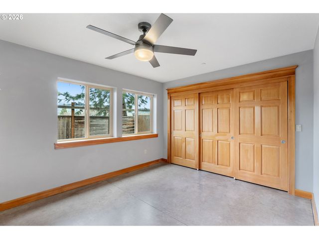 1510 Lincoln St, Hood River, OR 97031