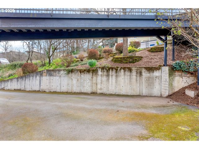 1510 Lincoln St, Hood River, OR 97031