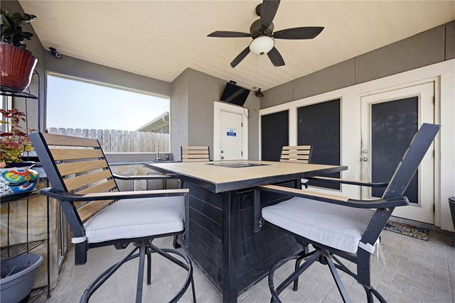 6714 Battery Park Ct, Corpus Christi, TX 78414