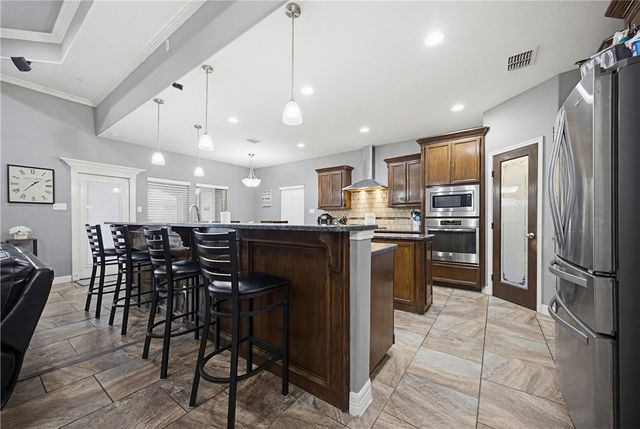 6714 Battery Park Ct, Corpus Christi, TX 78414