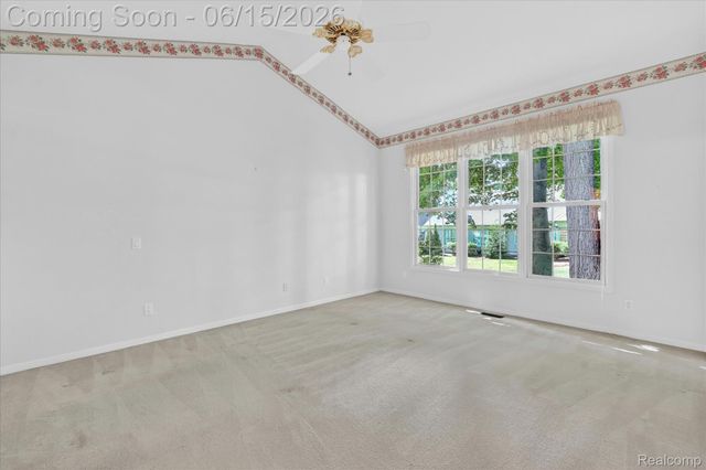 39643 Southwind Lane 13, Northville Township, MI 48168