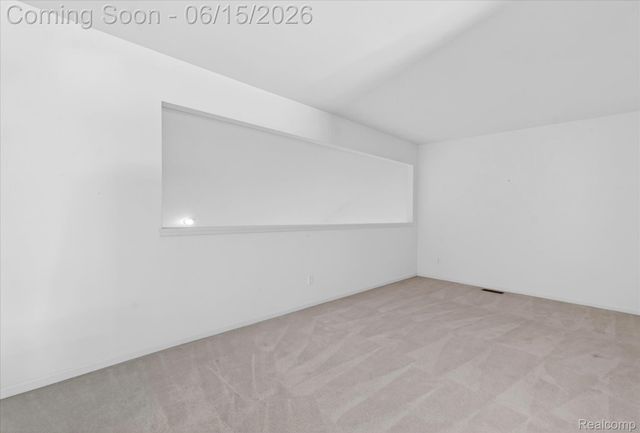 39643 Southwind Lane 13, Northville Township, MI 48168