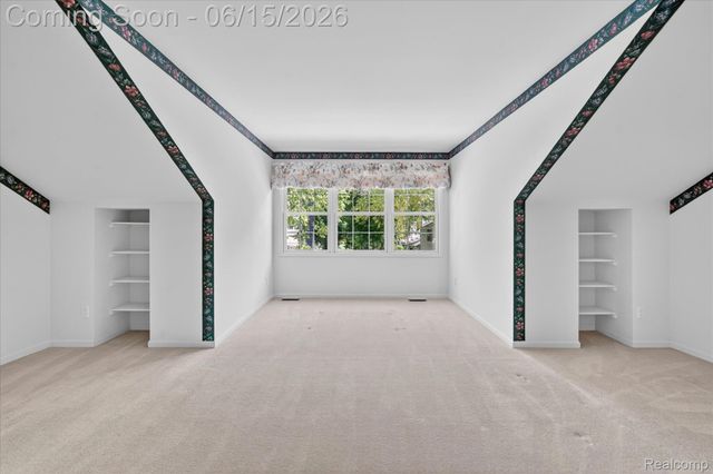 39643 Southwind Lane 13, Northville Township, MI 48168