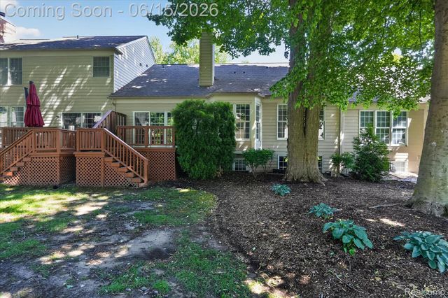 39643 Southwind Lane 13, Northville Township, MI 48168