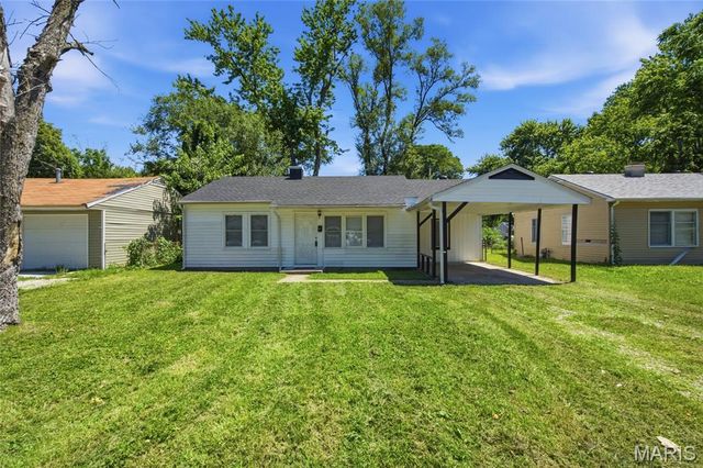 36 Louise Lane, Cahokia, IL 62206