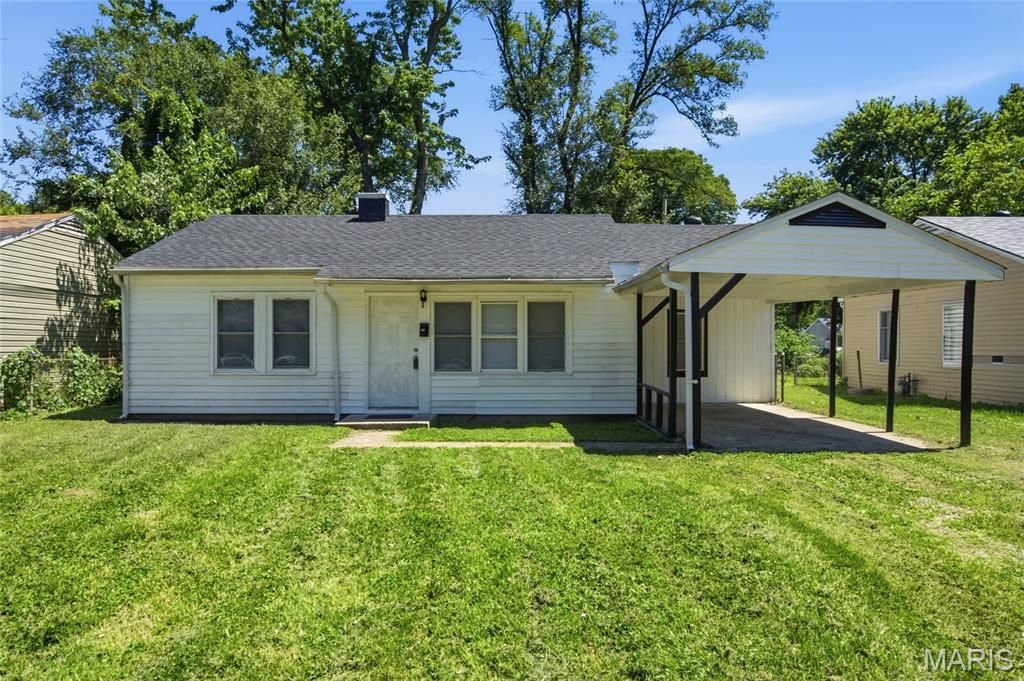 36 Louise Lane, Cahokia, IL 62206