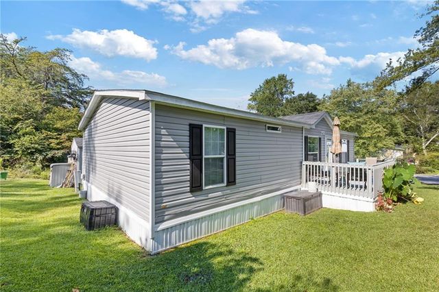 26 E Meadow Lane, Conyers, GA 30012