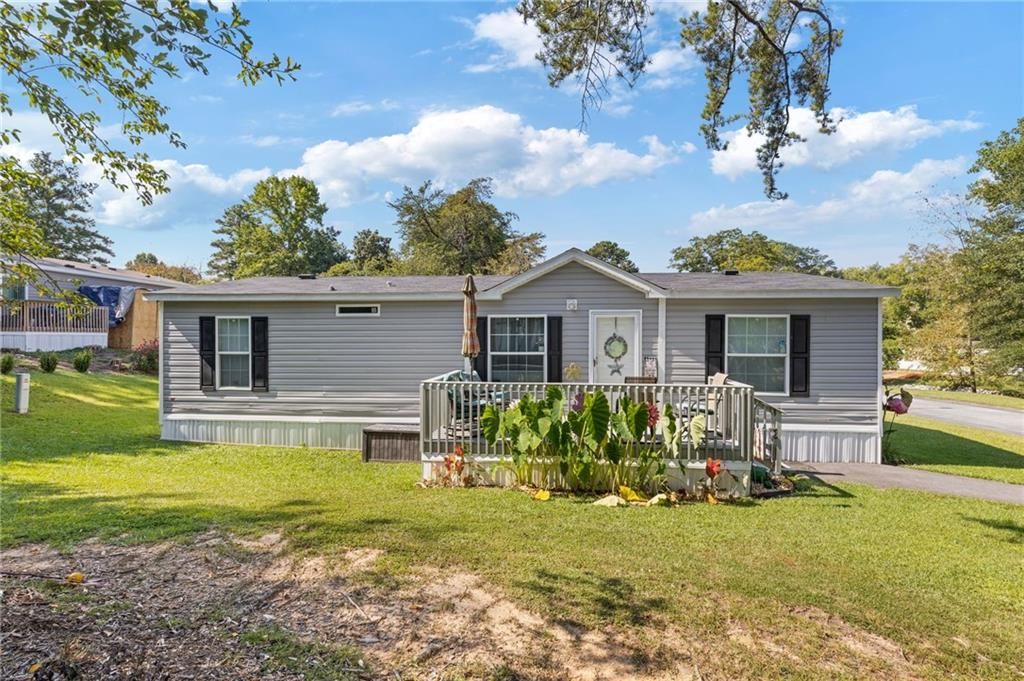 26 E Meadow Lane, Conyers, GA 30012