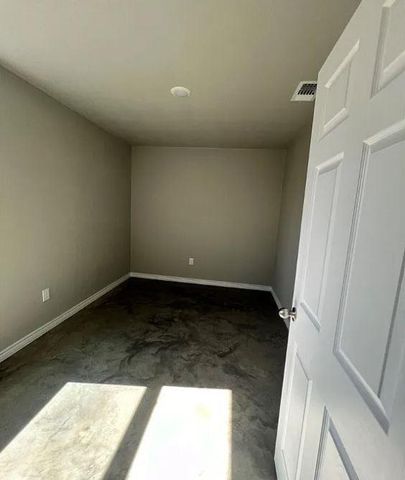 1200 N 8th ST A, B, Killeen, TX 76541