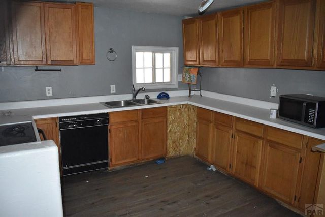 216 Gilpin St, La Junta, CO 81050