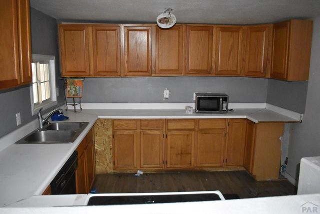 216 Gilpin St, La Junta, CO 81050