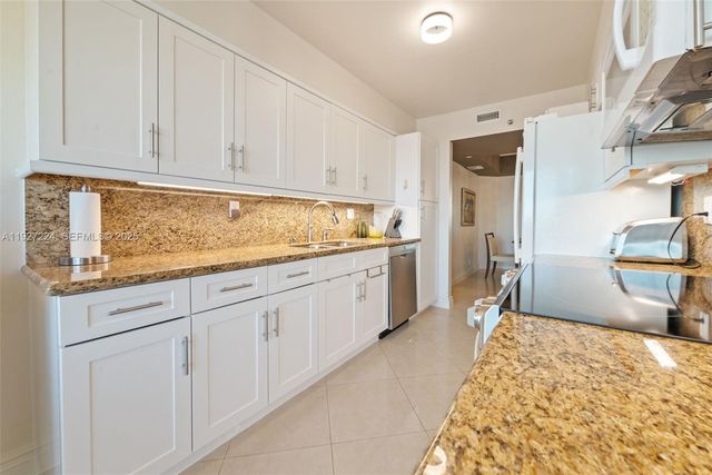 3598 Yacht Club Drive 1804, Aventura, FL 33180