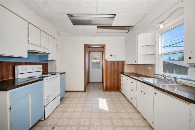 1512 E Dalton Ave, Spokane, WA 99207